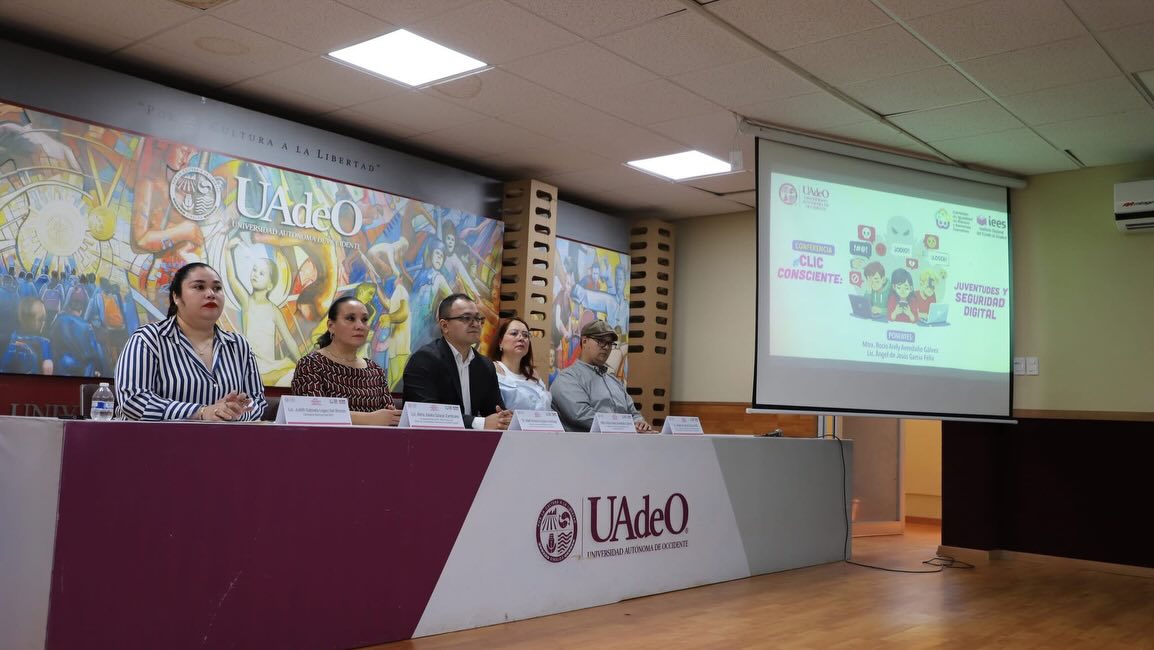 Conferencia UAdeO